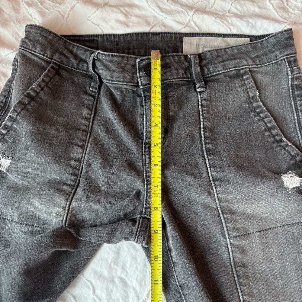 Treasure & Bond Gray Black Distressed Denim Jeans with Zipper Ankle - Picture 8 of 11